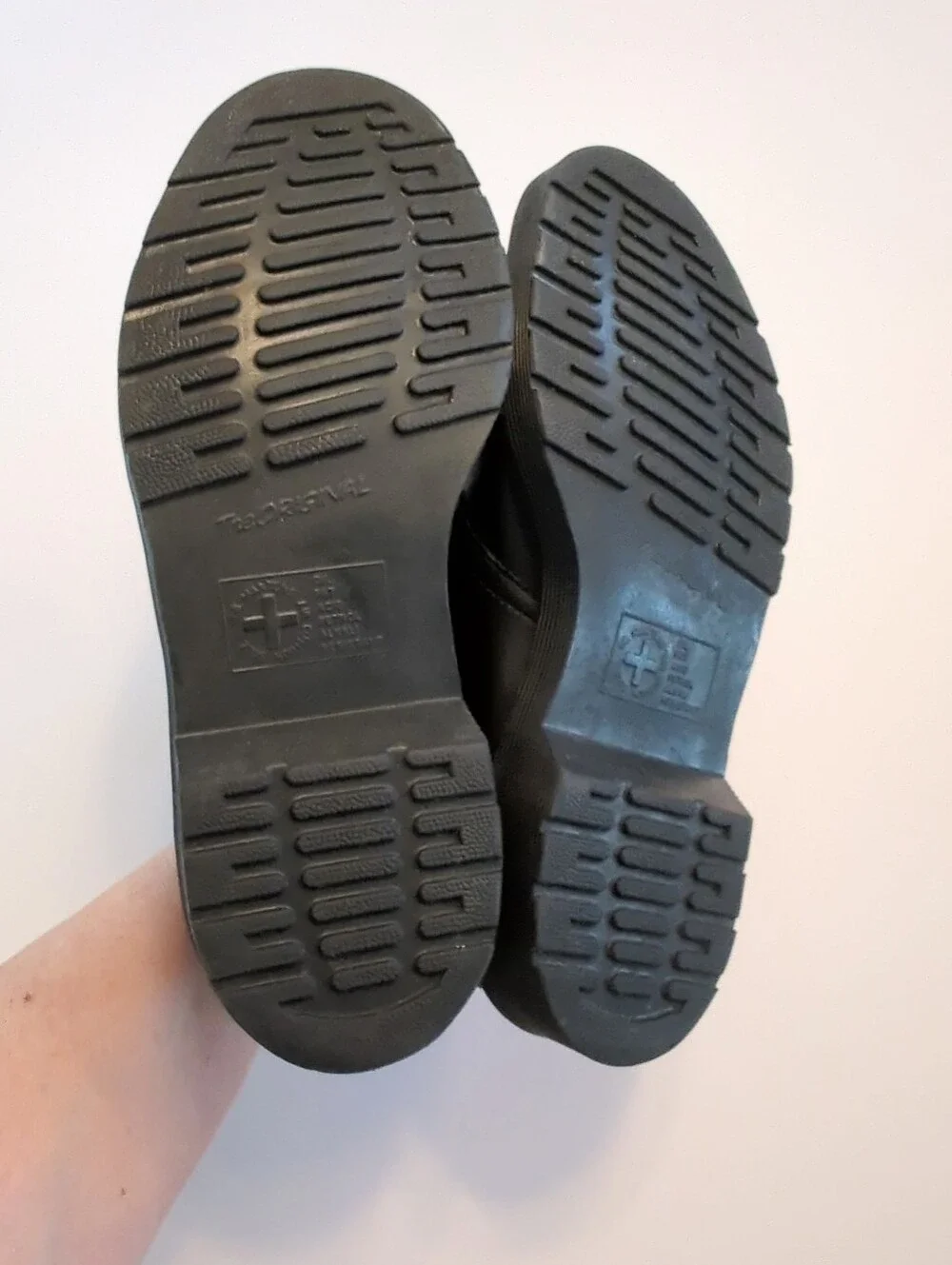 Dr. Martens excellent pre